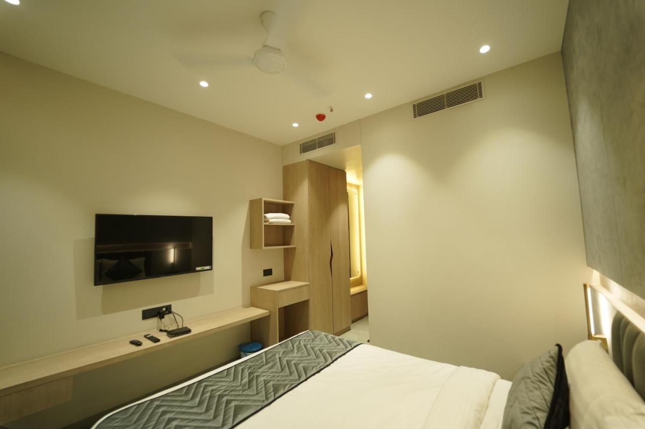 Hotel Laksh Rāipur Exteriér fotografie