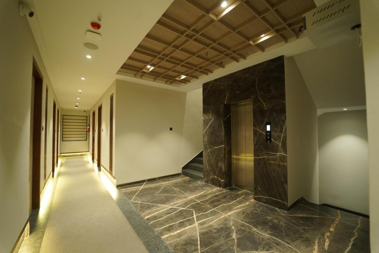 Hotel Laksh Rāipur Exteriér fotografie
